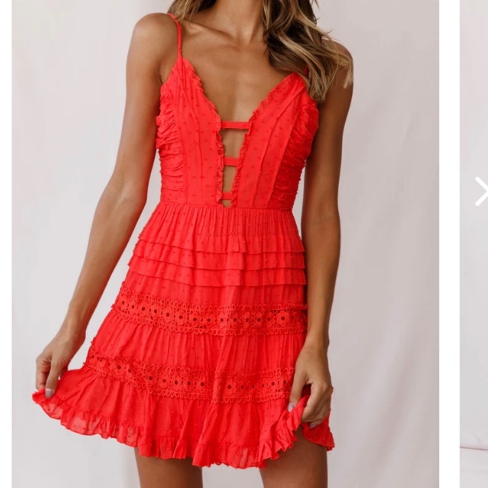 Selfie Leslie Riley Deep V-Neck Ruffle Detail Dress Red